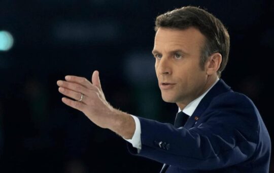 French President Macron Supports Blockchain Innovations but Vows for Regulations