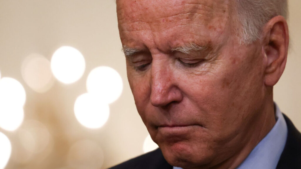 Fed's Key Inflation Gauge Jumps 0.5% in September, America's Rising Costs to 'Punish' Democrats – Economics Bitcoin News