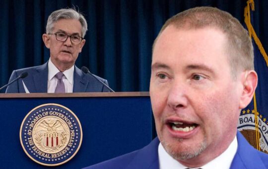 Billionaire 'Bond King' Jeffrey Gundlach Expects Rate Hike in March — 'That Would Be the Last Increase'