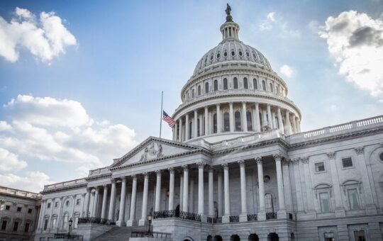 Senate Banking Committee to Vote on Bipartisan 'Genius' Stablecoin Bill This Week