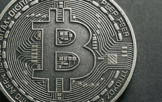 Mining Difficulty Rises 6.81% as Bitcoin Hashrate Hits Record High