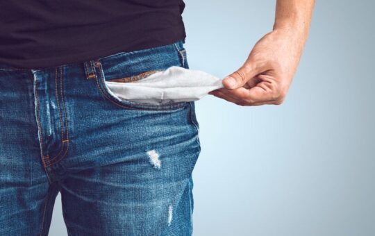 Pump.Fun Co-Founder Says No Plan to Launch Token, Speaks Out Against Base-Promoted Meme Coin