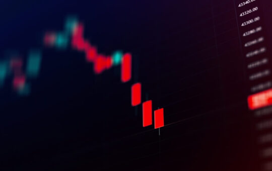 Can MANTRA price rebound as RSI falls below 20?