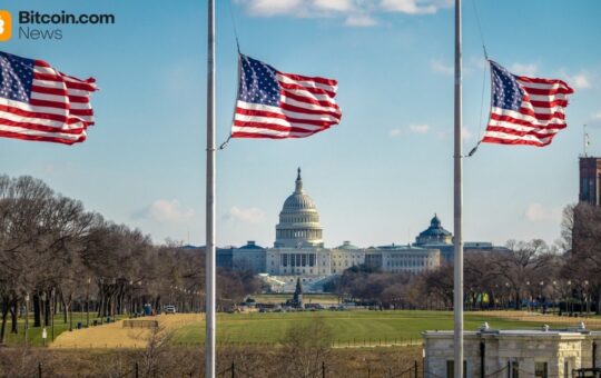 CLARITY Act Markup Raises Stakes in Stablecoin Banking Clash