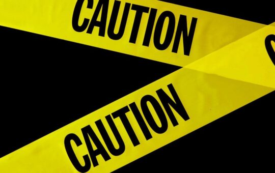 DeFi Users Warned to Revoke Approvals Before Anthropic's Mythos AI Launches
